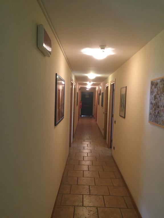 Hotel Il Canneto Porto Ceresio Exterior photo
